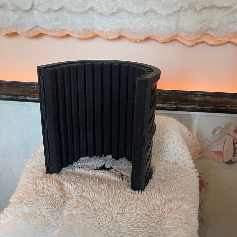 Mic Shield to place through a mic stand honestly never used